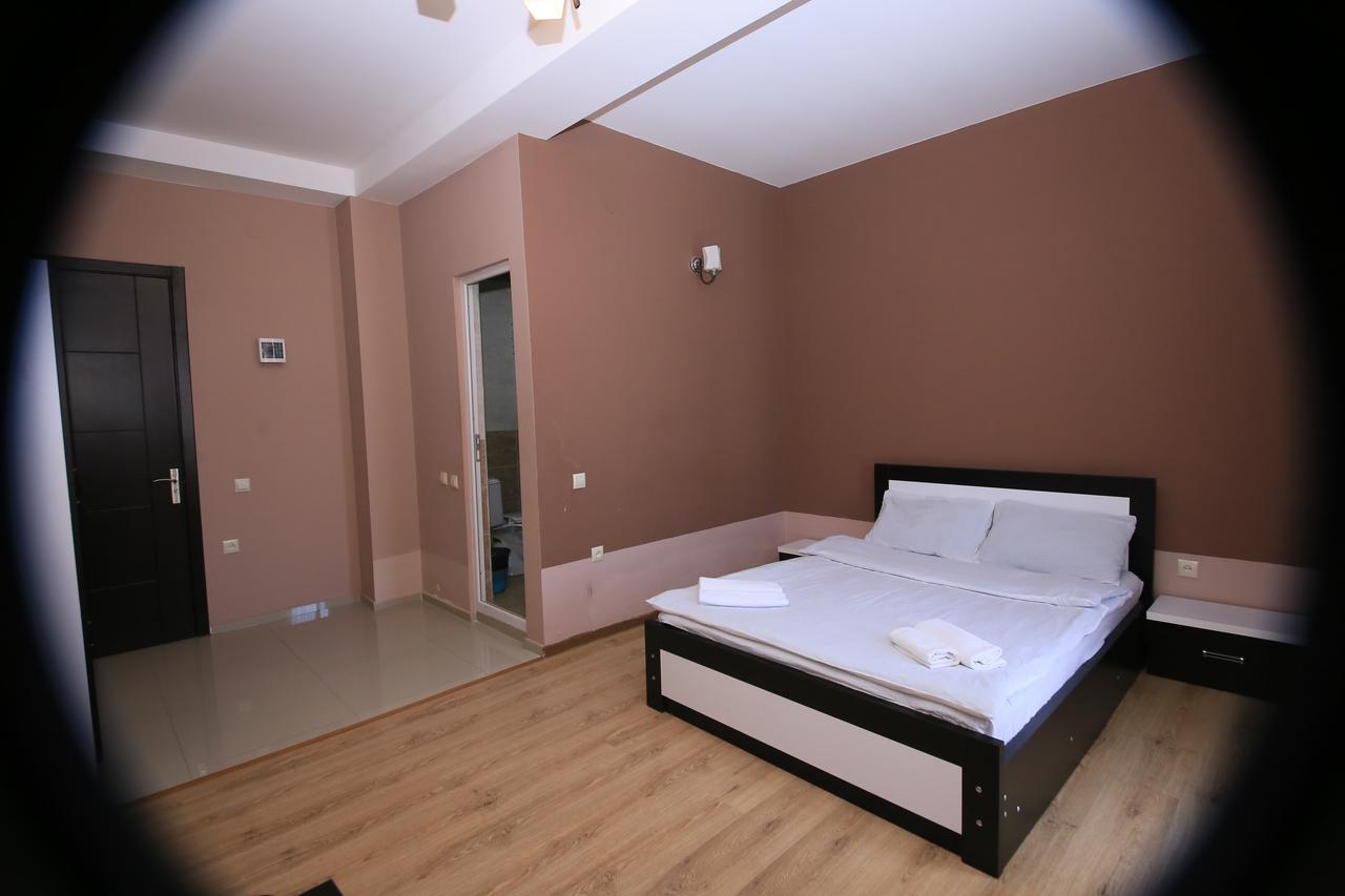 Hotel Polo Tbilisi Luaran gambar